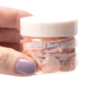 🔴 Vanilla Whipped Body Polish